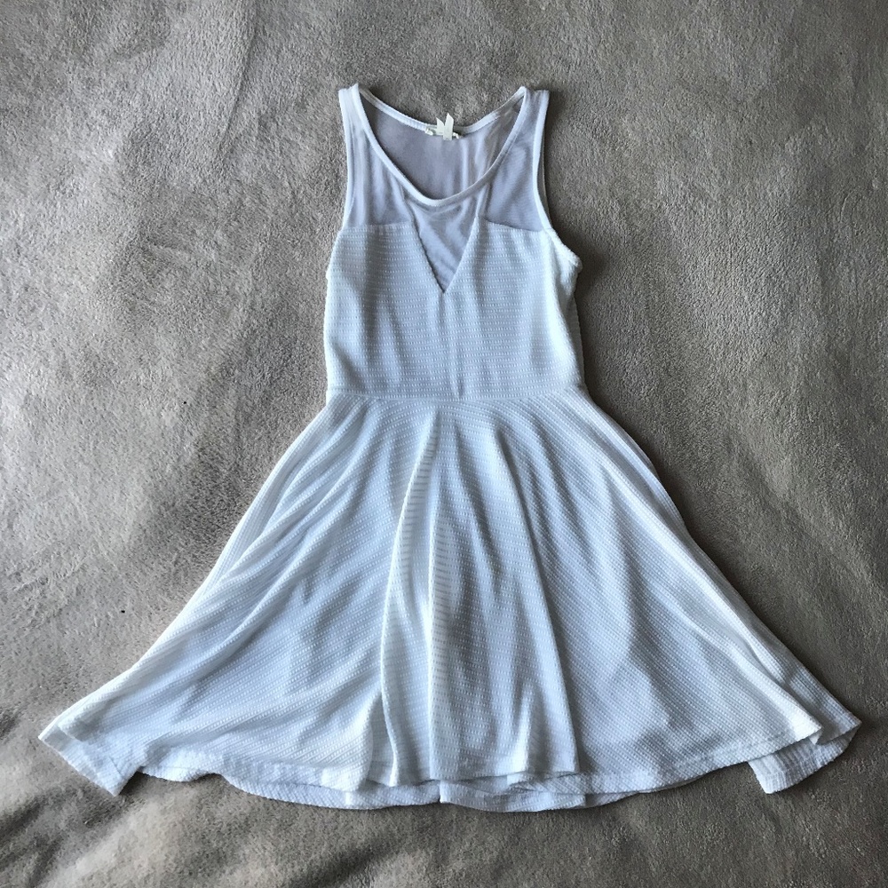 mesh top and back white dress